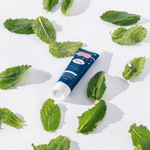 TREW COSMETICS Trattamento labbra notte Menta