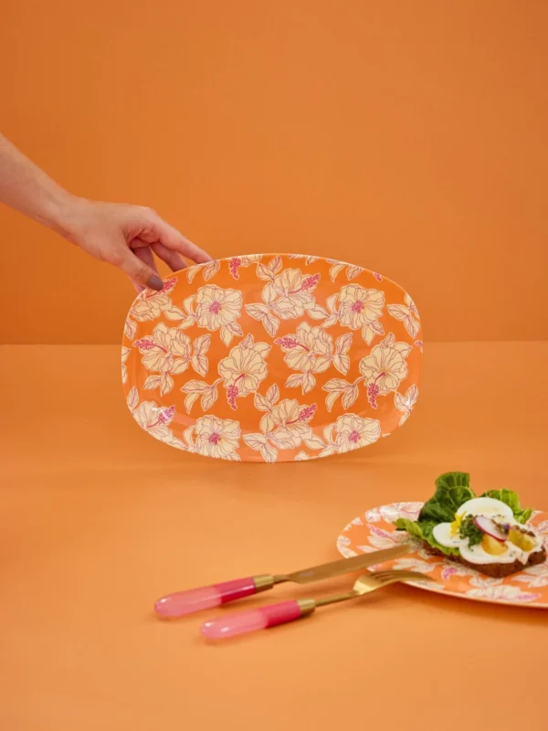 RICE-   Piatto piano grande rettangolare arancione Faded Hibiscus Print